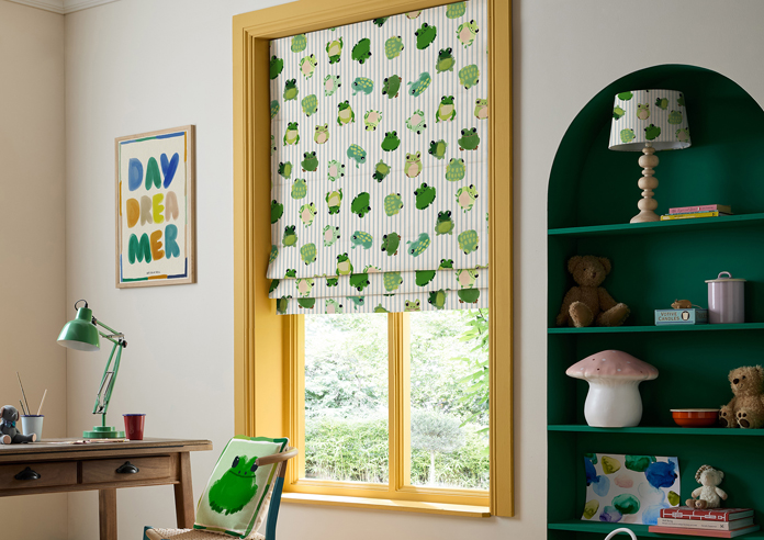 Wee Blue Bell Little Frogs, Pond - Roman Blind - Image 5
